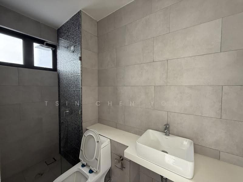 Service Residence for Rent at The Shore - Tsin Chen Yong - Bathroom - PropertyGuru.com.my
