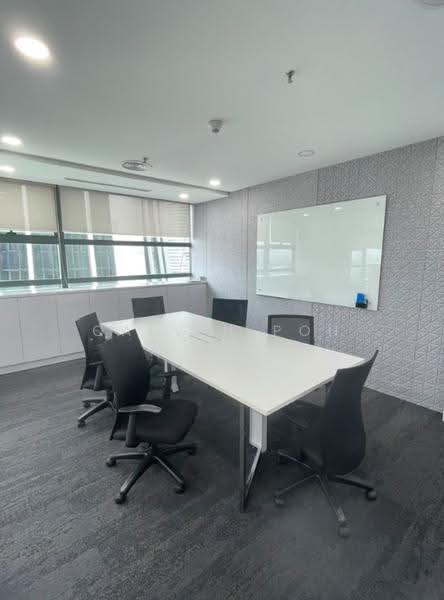 Office for Rent in KLCC (KL City Centre) - Calvin Poh - Meeting Room - PropertyGuru.com.my