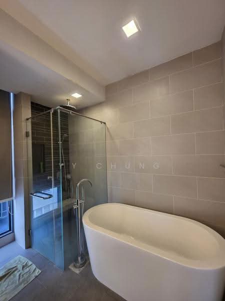 Kediaman Servis untuk Disewa di Laman Ceylon - YY Chung - Bathroom - PropertyGuru.com.my