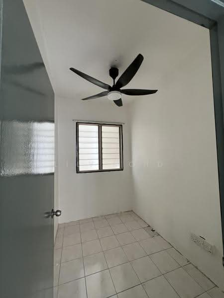 Flat for Rent at Taman Seri Setanggi - Lily Mohd - Interior - PropertyGuru.com.my