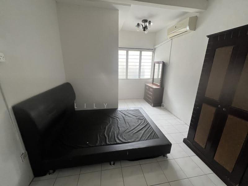 Flat for Rent at Taman Seri Setanggi - Lily Mohd - Bedroom - PropertyGuru.com.my