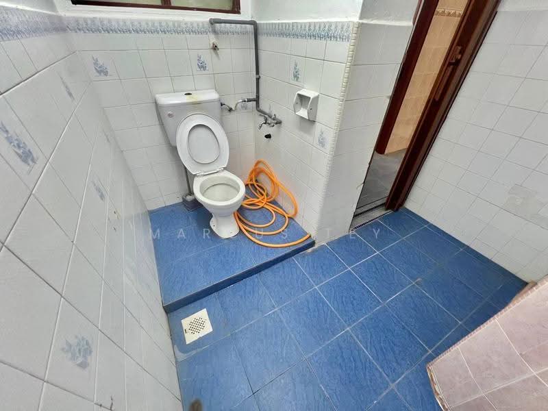 1-storey Terraced House for Sale in Taman Kota Jaya (Kota Tinggi) - Marcus Tey - Bathroom - PropertyGuru.com.my