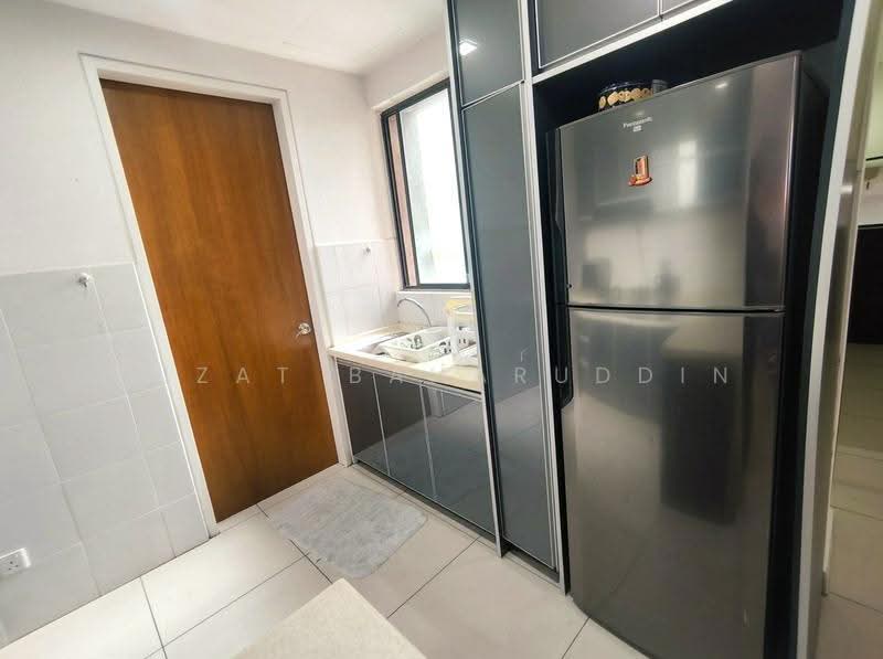 Service Residence for Rent at Setia SKY Residences - Aizat Baharuddin - Kitchen - PropertyGuru.com.my