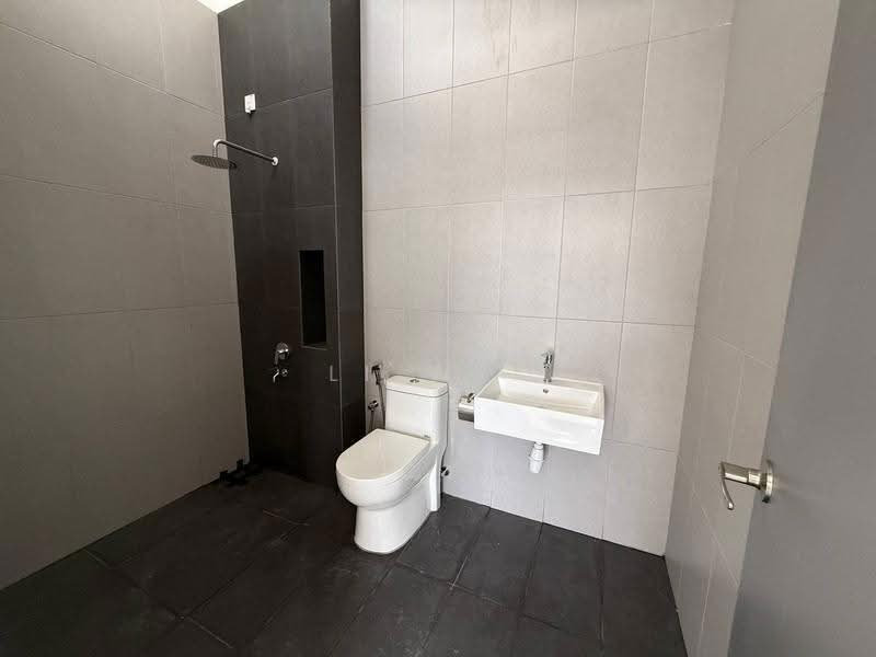 2-storey Terraced House for Sale in Taman Mount Austin (Tebrau) - Li Wei - PropertyGuru.com.my