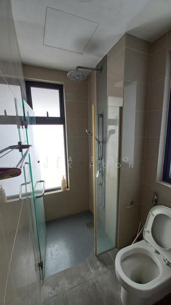 Kediaman Servis untuk Disewa di Seventeen Mall & Residences (Biji Living) - Liza Tieo Quek Hoon - Bathroom - PropertyGuru.com.my