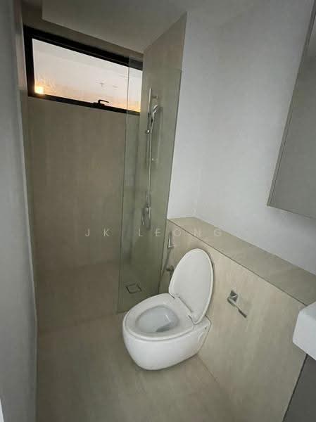 Service Residence for Sale at Lumi Tropicana Serviced Residence - JK Leong - Bathroom - PropertyGuru.com.my