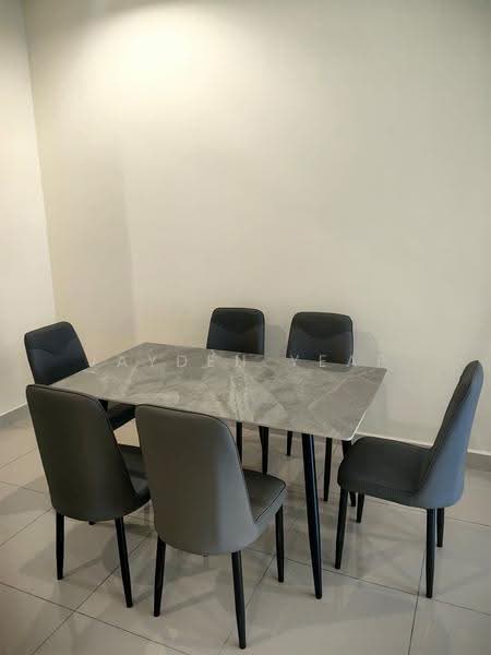 Kediaman Servis untuk Dijual di Gem SOHO - Jayden Yeap - Dining Room - PropertyGuru.com.my
