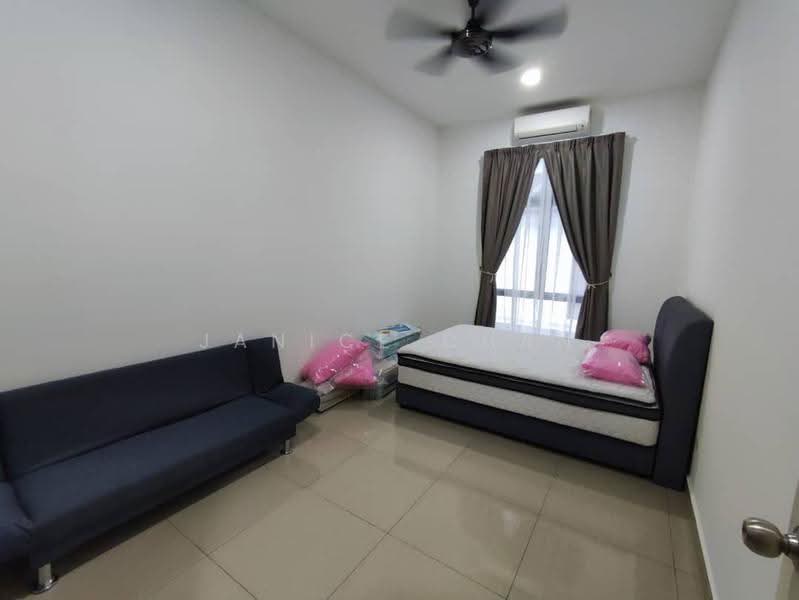 Rumah Teres 2-Tingkat untuk Disewa di Bandar Baru Permas Jaya (Permas Jaya) - Janice Chan - Bedroom - PropertyGuru.com.my