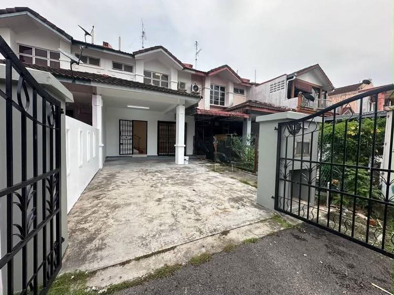 Rumah Teres 2-Tingkat untuk Dijual di Taman Mutiara Rini (Skudai) - Li Wei - Exterior - PropertyGuru.com.my