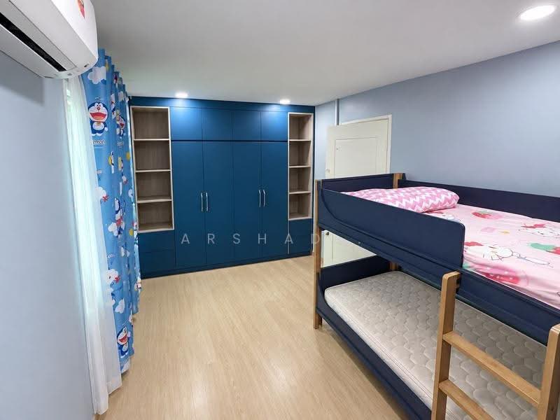 Rumah Teres 2-Tingkat untuk Dijual di Permas Jaya (Johor Bahru) - Arshad . - Bedroom - PropertyGuru.com.my
