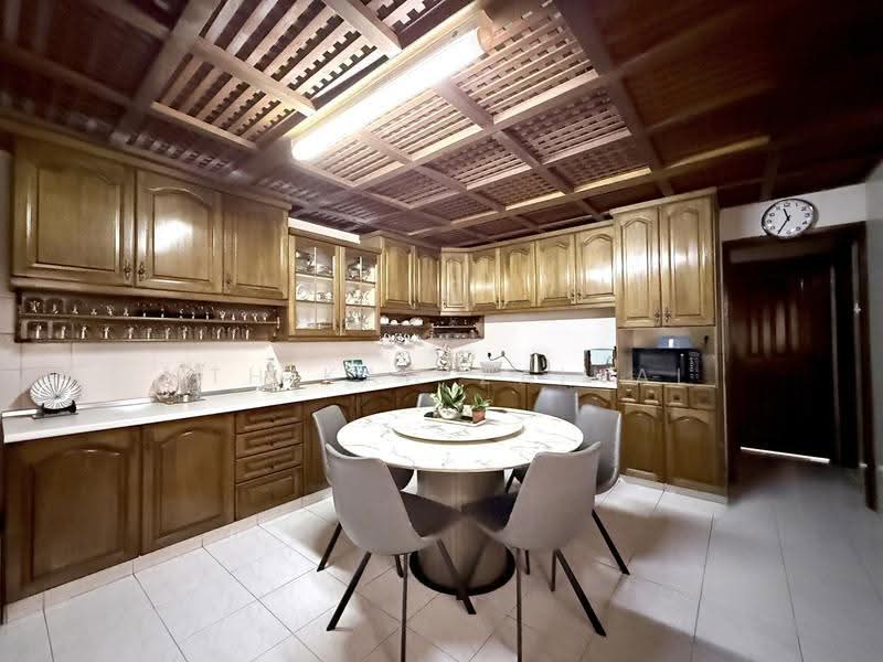 Rumah Banglo untuk Dijual di Petaling Jaya (Selangor) - Athikah Zainal - Kitchen - PropertyGuru.com.my