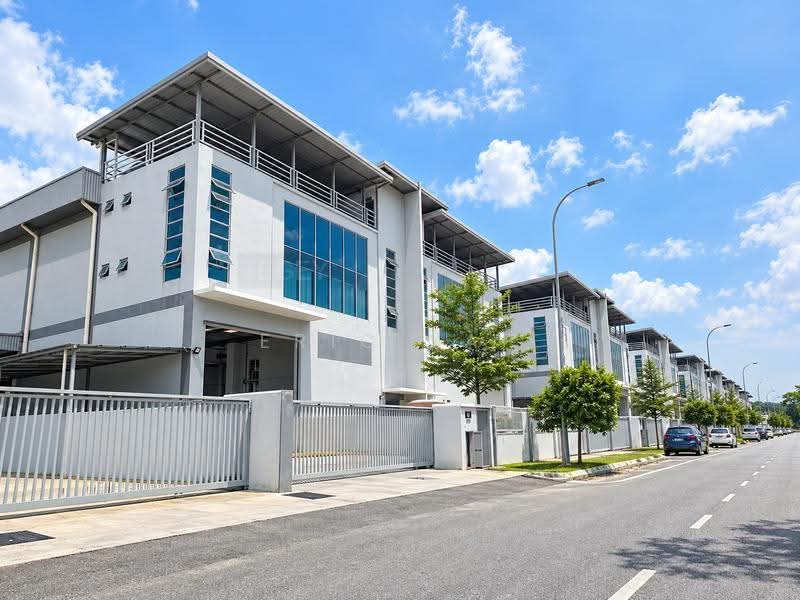 Semi-D Factory for Rent in Aman Perdana (Kapar) - Eric Yap - Exterior - PropertyGuru.com.my