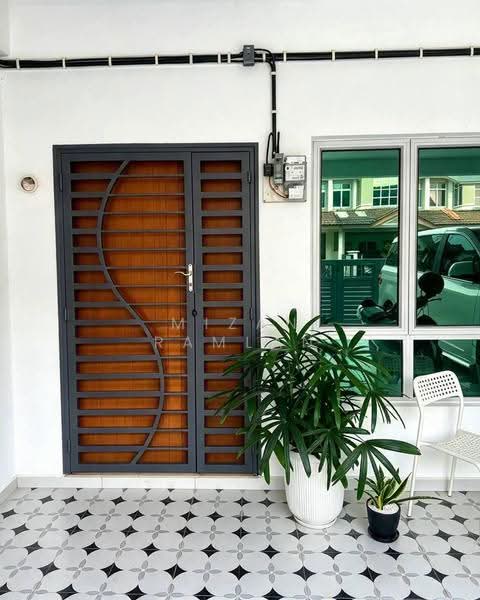 2-storey Terraced House for Sale in Sepang (Selangor) - Mizan Ramlan - PropertyGuru.com.my