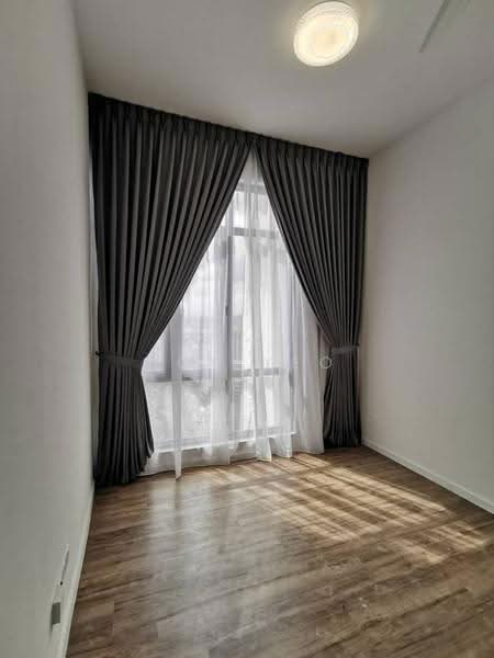 Service Residence for Sale at The Park Sky Residence - Roy Yeo - Interior - PropertyGuru.com.my