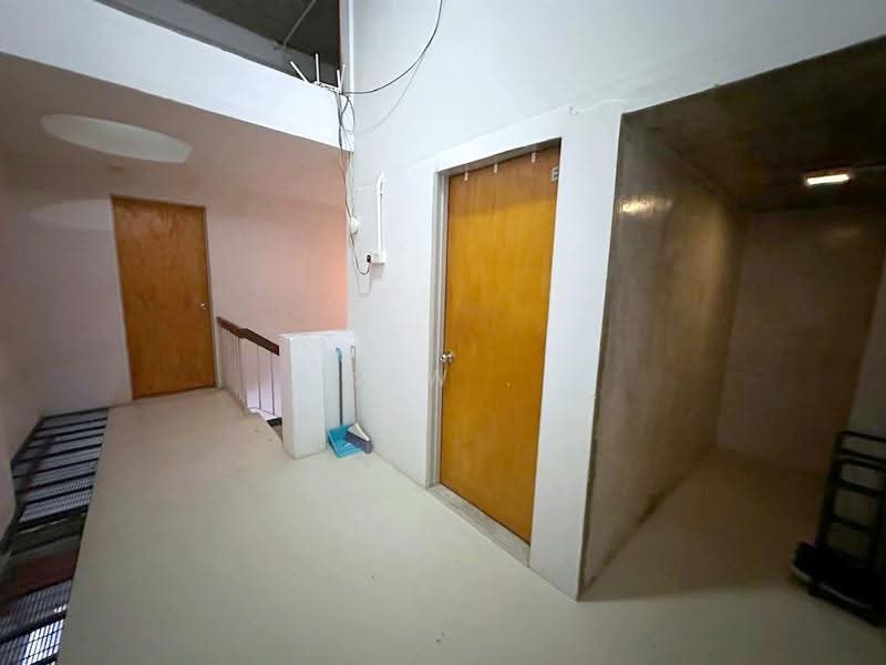 3-storey Terraced House for Sale in Sri Hartamas (Kuala Lumpur) - Kew . - Corridor - PropertyGuru.com.my