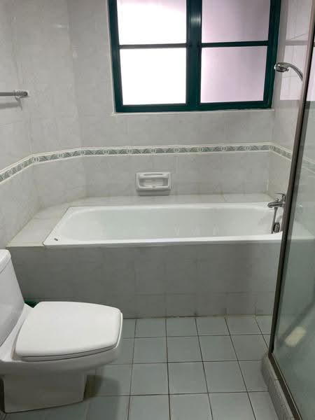Condominium for Sale at The Straits View Condominium - ERIC YAP - Bathroom - PropertyGuru.com.my