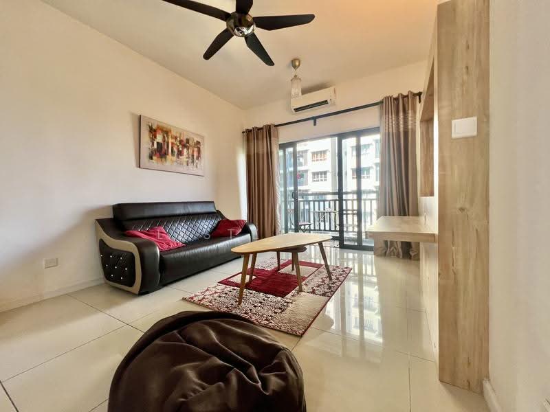 Kediaman Servis untuk Disewa di Suria Residence - Lester Lee - Living Room - PropertyGuru.com.my