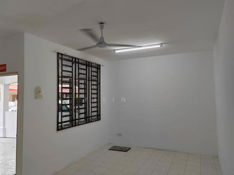2-storey Terraced House for Sale in Taman Merpati Indah (Simpang Ampat) - Yilin . - Interior - PropertyGuru.com.my