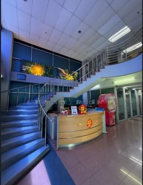 Kilang untuk Disewa di Taman Perindustrian Subang (Subang Jaya) - Fanny Wong - Entrance - PropertyGuru.com.my