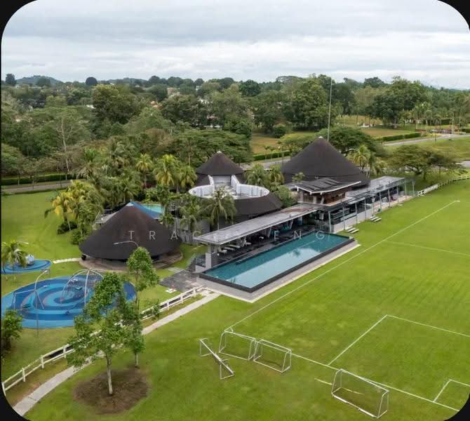 Tanah Kediaman untuk Dijual di Leisure Farm (Gelang Patah) - Tracey Eng - Club House - PropertyGuru.com.my