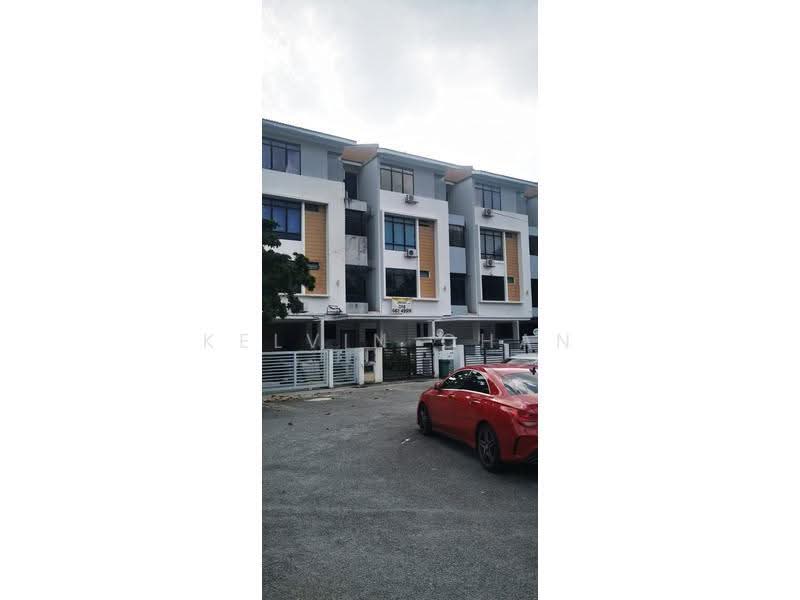 Rumah Bandar untuk Dijual di Puchong (Selangor) - Kelvin Chan - PropertyGuru.com.my