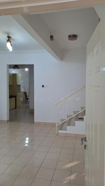 Rumah Teres 2.5-Tingkat untuk Disewa di Bandar Putra Permai (Seri Kembangan) - Kelly Kew - Interior - PropertyGuru.com.my
