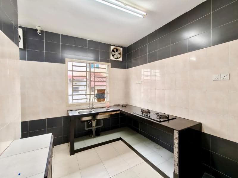 Rumah Teres 2-Tingkat untuk Dijual di Taman Ehsan Jaya (Ulu Tiram) - Michelle Tey - PropertyGuru.com.my