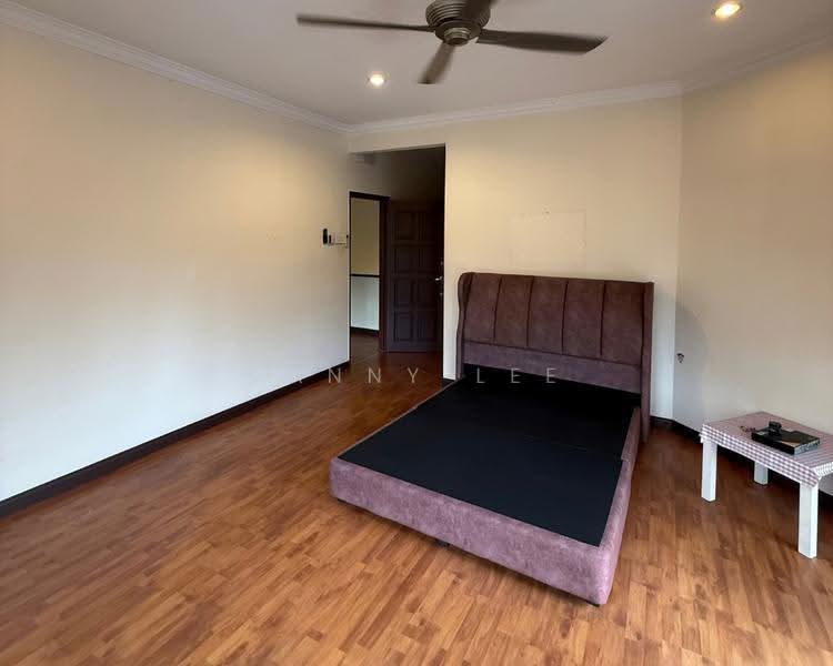Semi-Detached House for Sale in Bandar Kinrara (Selangor) - Danny Lee - Bedroom - PropertyGuru.com.my