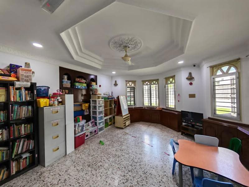 Bungalow House for Sale in Petaling Jaya (Selangor) - Lily Tan - Study - PropertyGuru.com.my