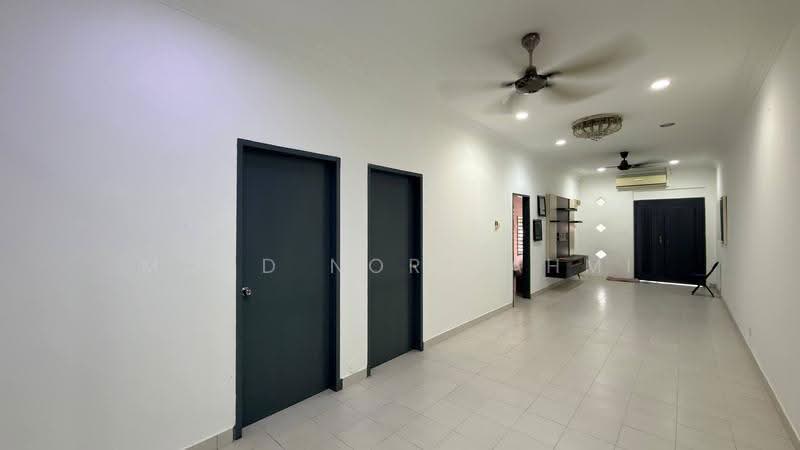 Rumah Teres 1-Tingkat untuk Dijual di Bandar Putera 2 (Klang) - Mohd Nor Fahmi - Living Room - PropertyGuru.com.my