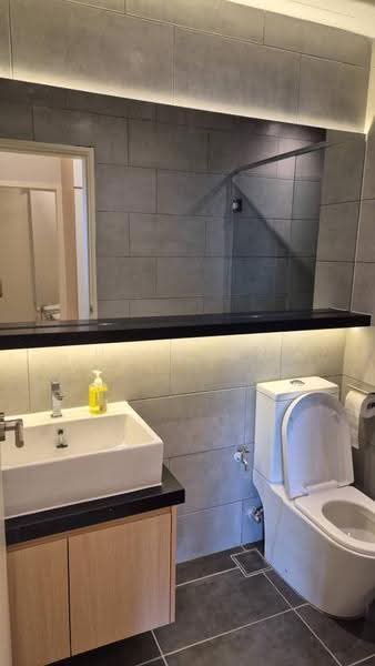 Kediaman Servis untuk Disewa di Meta City - HC Mark - Bathroom - PropertyGuru.com.my