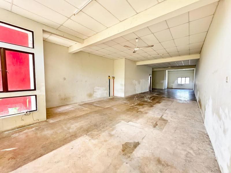 Shop / Office for Sale in Krubong (Melaka) - Nick Yaw - Interior - PropertyGuru.com.my
