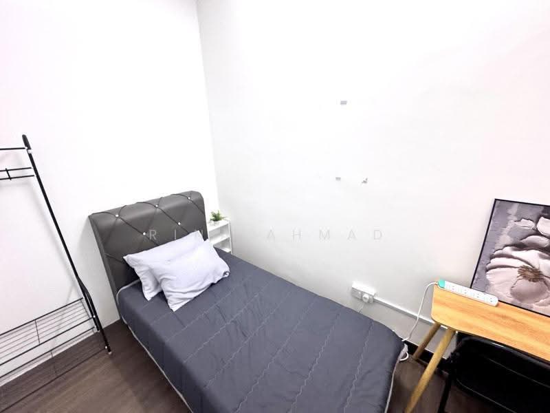 Kondominium untuk Dijual di Vista Bangi - Rina Ahmad - Bedroom - PropertyGuru.com.my
