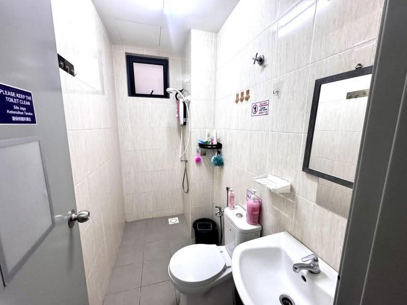 Kondominium untuk Dijual di Vista Bangi - Rina Ahmad - Bathroom - PropertyGuru.com.my
