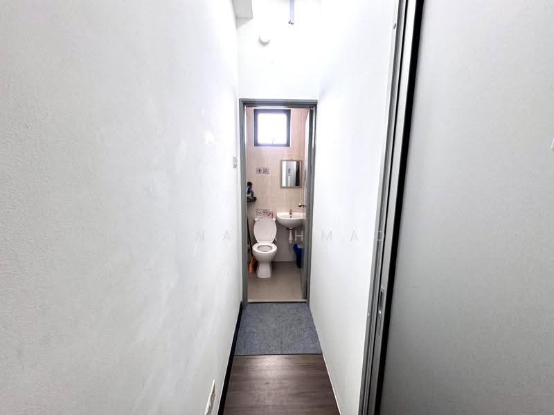 Kondominium untuk Dijual di Vista Bangi - Rina Ahmad - Bathroom - PropertyGuru.com.my