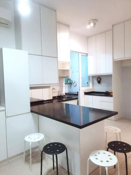Kediaman Servis untuk Disewa di Southbank Residence - Kew . - Kitchen - PropertyGuru.com.my