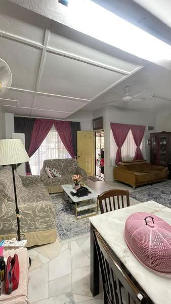 2-storey Terraced House for Sale in Taman Sri Cheras (Cheras) - Esther Yong - Living Room - PropertyGuru.com.my