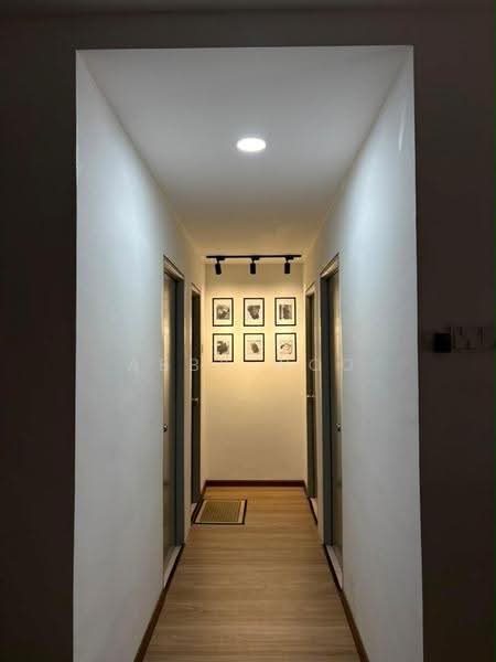 Pangsapuri untuk Disewa di Melodi Perdana - Abby Woo - Corridor - PropertyGuru.com.my