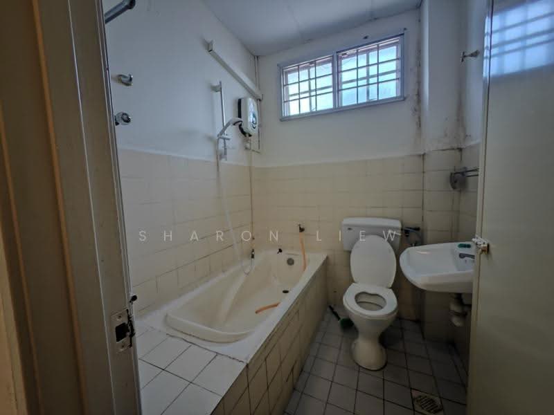 2-storey Terraced House for Sale in Cheras (Kuala Lumpur) - Sharon Liew - Bathroom - PropertyGuru.com.my