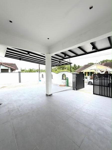 Rumah Berkembar untuk Dijual di Taman Megah Ria (Masai) - JAN AU - Exterior - PropertyGuru.com.my