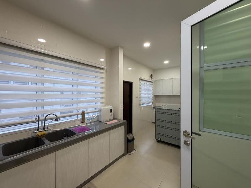 Rumah Teres 2-Tingkat untuk Dijual di Bandar Seri Alam (Masai) - Caleb Yeo - PropertyGuru.com.my