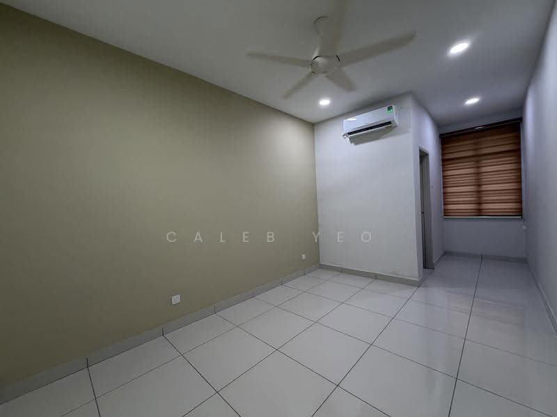 Rumah Teres 2-Tingkat untuk Dijual di Bandar Seri Alam (Masai) - Caleb Yeo - PropertyGuru.com.my