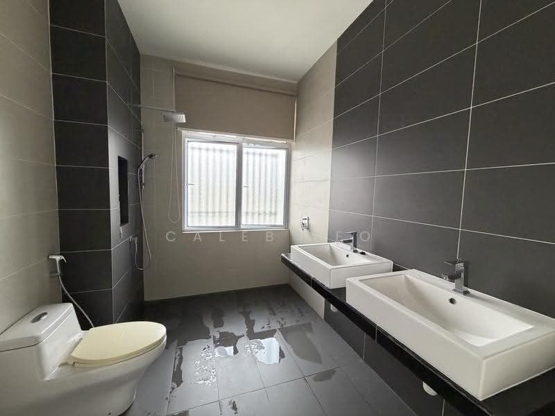 Rumah Teres 2-Tingkat untuk Dijual di Bandar Seri Alam (Masai) - Caleb Yeo - PropertyGuru.com.my