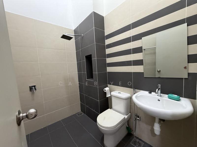 Rumah Teres 2-Tingkat untuk Dijual di Bandar Seri Alam (Masai) - Caleb Yeo - PropertyGuru.com.my