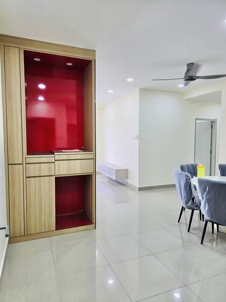 Service Residence for Sale at SkyLake Residence - Kow Tze Fui - Dining Room - PropertyGuru.com.my