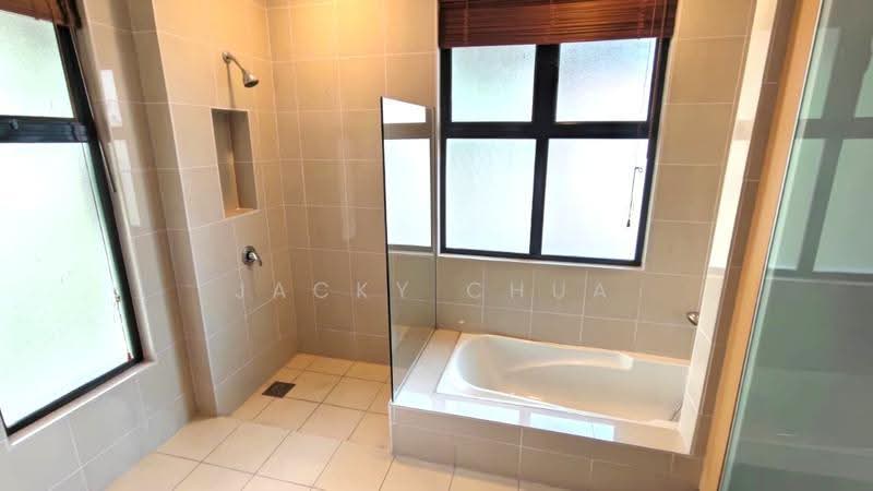 2-storey Terraced House for Rent in Leisure Farm (Gelang Patah) - Jacky Chua - Bathroom - PropertyGuru.com.my