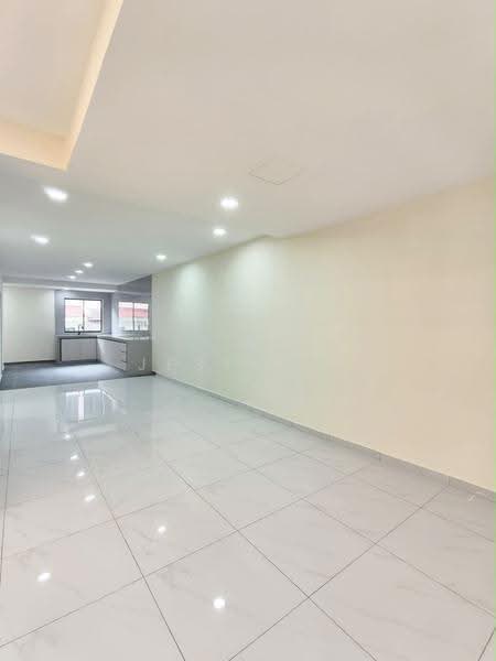 2-storey Terraced House for Sale in Taman Daya (Johor Bahru) - Jesy Tey - Kitchen - PropertyGuru.com.my