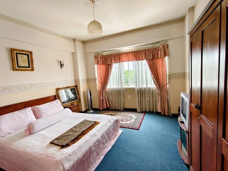 Kondominium untuk Dijual di Sri Mahligai Condominium & Townhouse - Afrinal Rizal - Bedroom - PropertyGuru.com.my