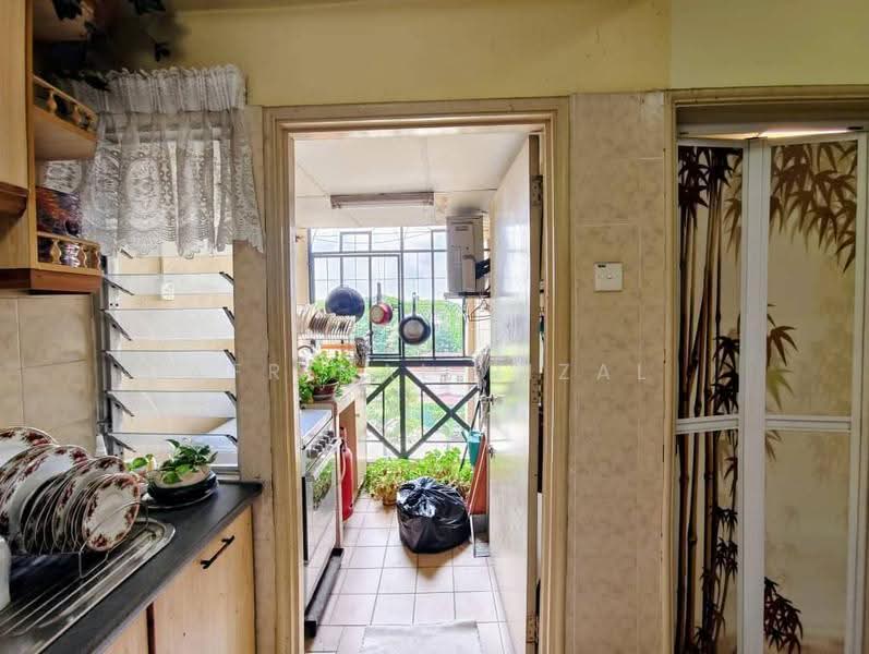 Kondominium untuk Dijual di Sri Mahligai Condominium & Townhouse - Afrinal Rizal - Kitchen - PropertyGuru.com.my