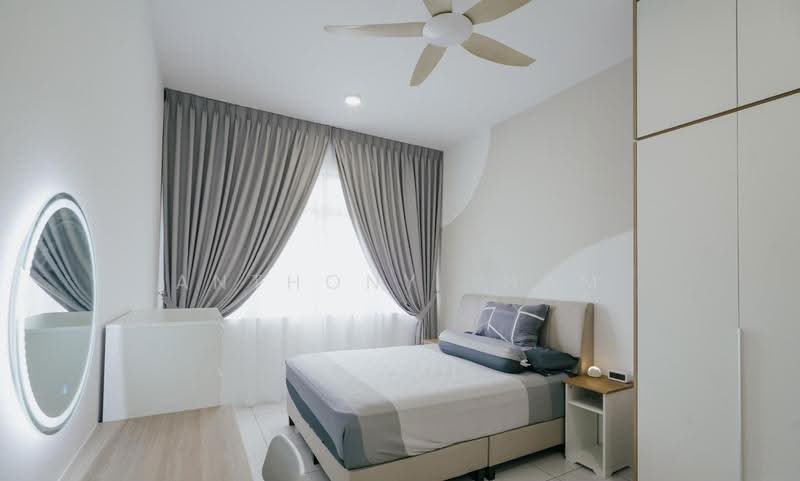 Service Residence for Sale at Arden @ One Bukit Senyum - Anthony Tham - Bedroom - PropertyGuru.com.my